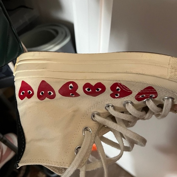 Comme des Garcons PLAY White and Red Sneakers - Picture 8 of 9